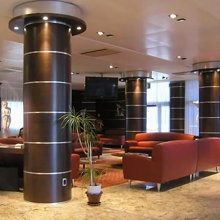 Dado International 4*