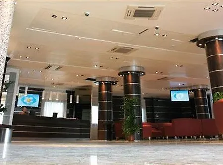 Отель Dado International Парма