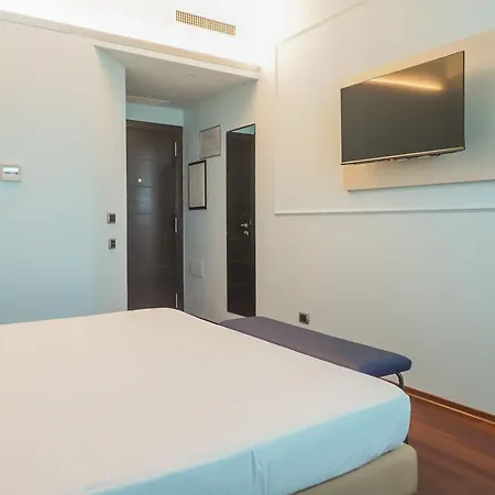 Dado International Hotel 4*