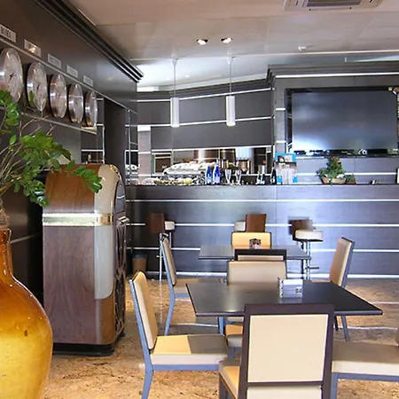 Dado International Hotel 4*